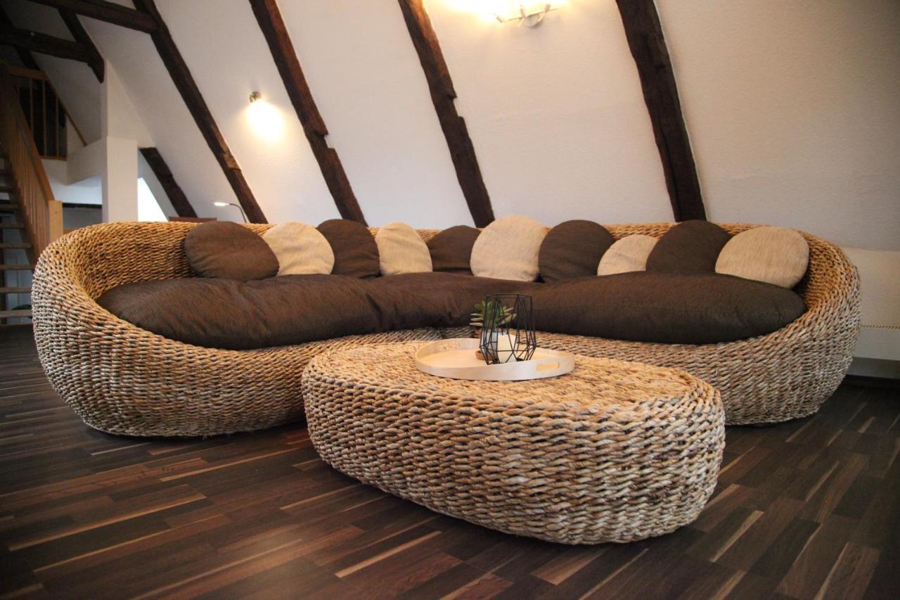 Wunderschoene Dachgeschoss - Maisonette ロストック エクステリア 写真
