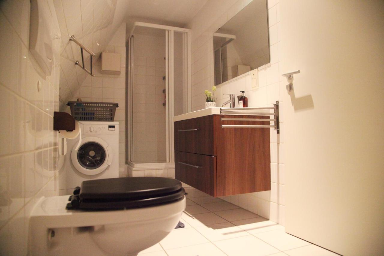 Wunderschoene Dachgeschoss - Maisonette ロストック エクステリア 写真